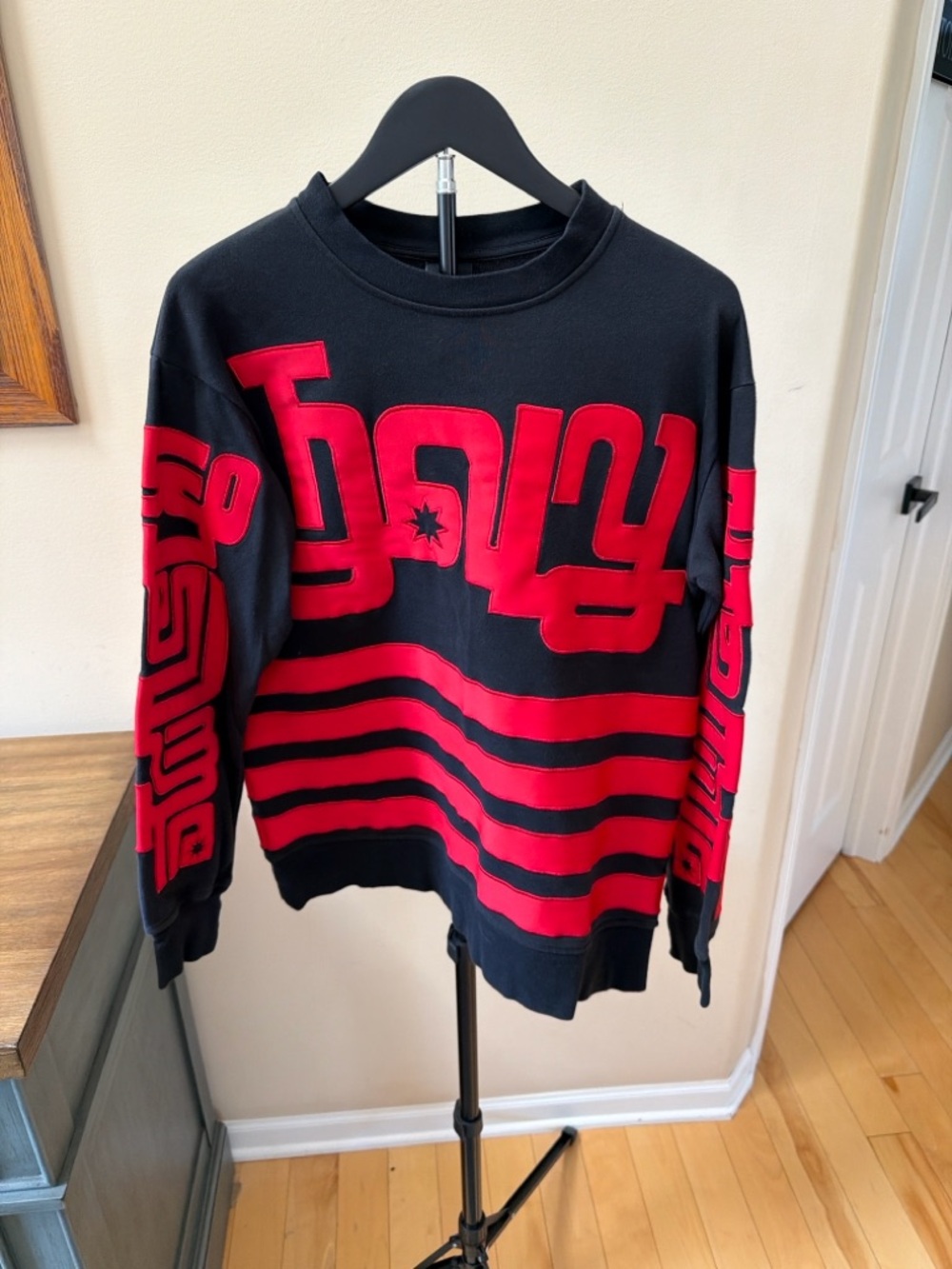 KTZ Kokon To Zai Black Red Graphic Crewneck Sweatshirt Streetwear